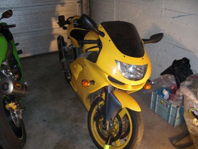 I Garaget och bara väntar på att komma ut!! 
